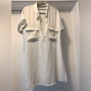 White tunic/shirt